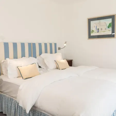 Szálloda Tigin An Bear Boutique Dingle